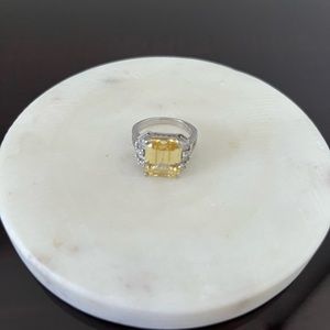 Sterling silver 925 cocktail ring size 6